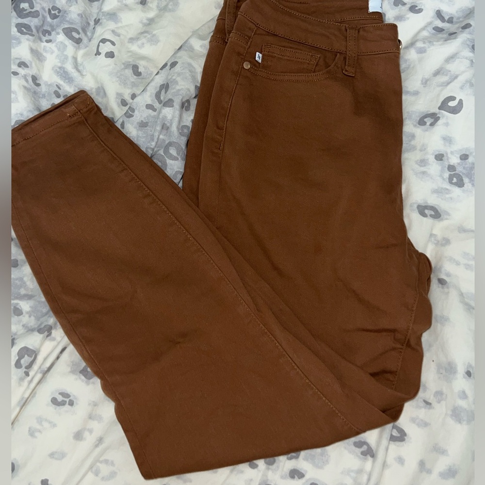 Judy Blue Brown High Rise Slim Fit - Picture 2 of 4
